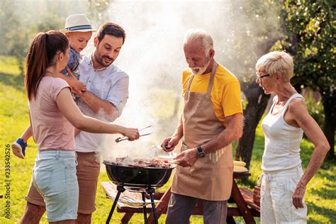 preverted family|Family Barbecue .